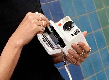 Моментален фотоапарат Polaroid