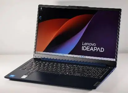 Лаптоп Lenovo